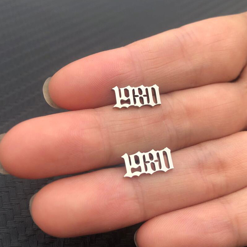 Tiny Jaar Nummer Rvs Oorbellen - Men'S Fashion Year 2000 recensie en prijs